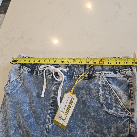 "NEW" Celebrity Ace Pull On Distressed Skinny Denim Jeans Women's  20 or 40x38 - Picture 4 of 16
